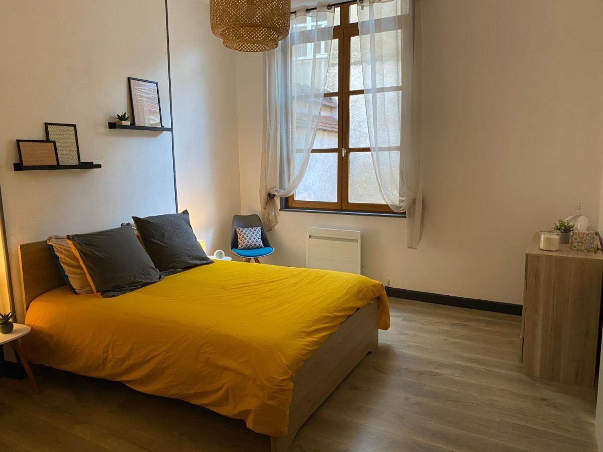 Joli Appartement Quartier Historique, 5 Pers มูแล็ง ภายนอก รูปภาพ